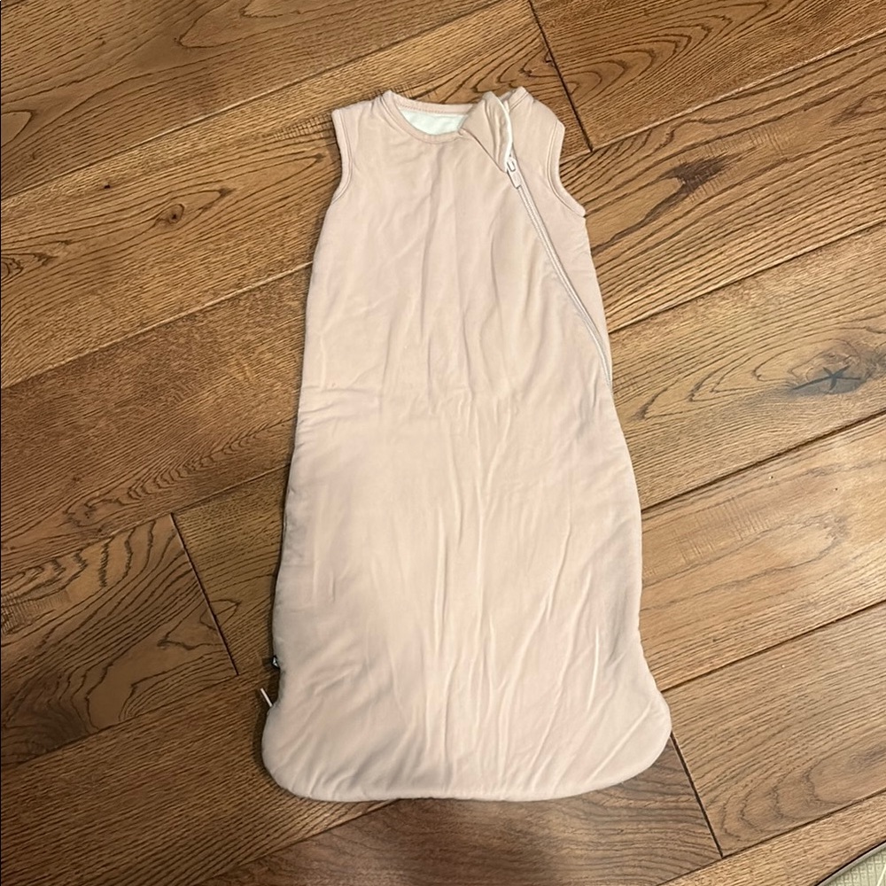 Kyte BABY Pink Sleep Sack. XS. Excellent condition!